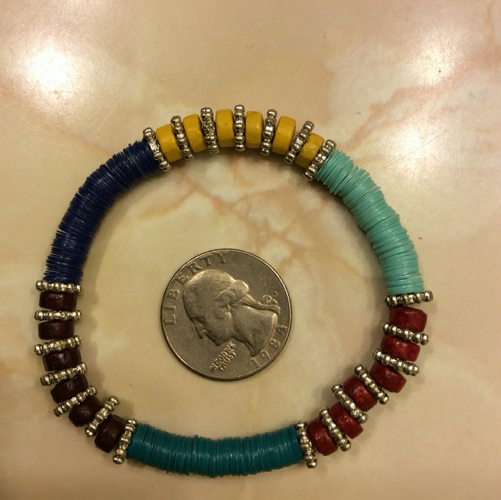 Cute wood plastic exotic elastic bracelet
